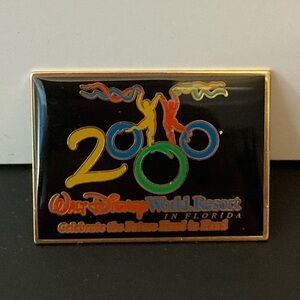 Vintage Disney 2000 Celebrate The Future Commemorative Cast Member Pin